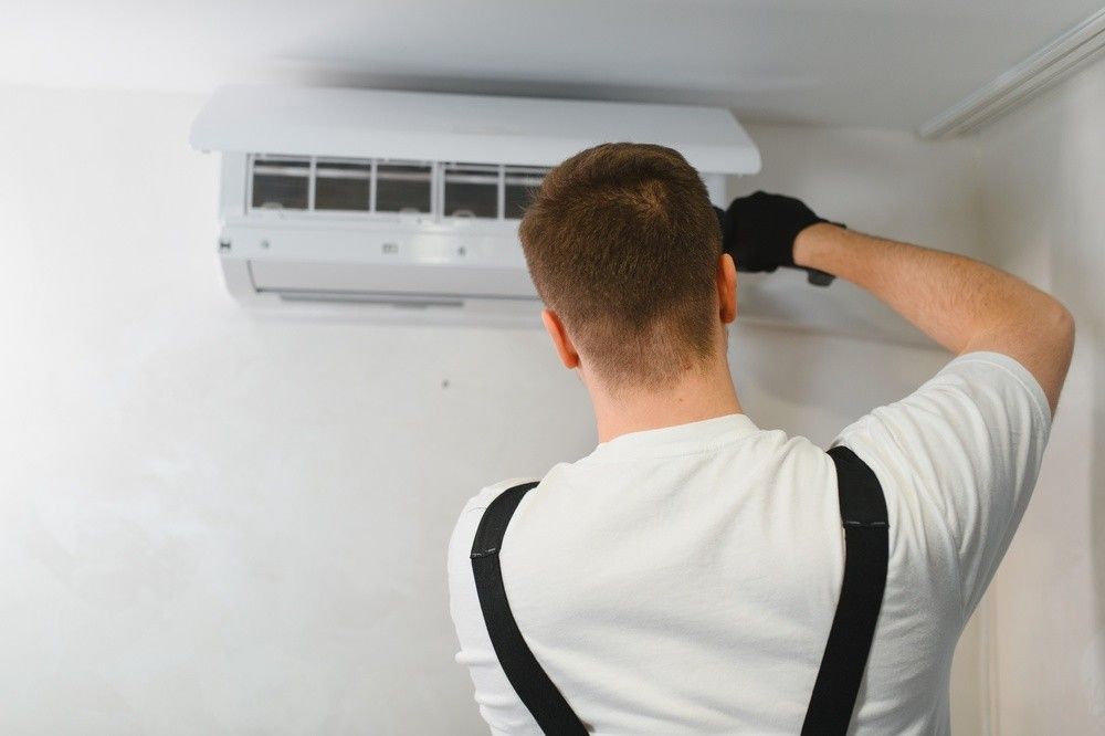 Ductless Mini-Split Repair in Dunedin & Clearwater, FL. Cool Wizard Air Conditioning